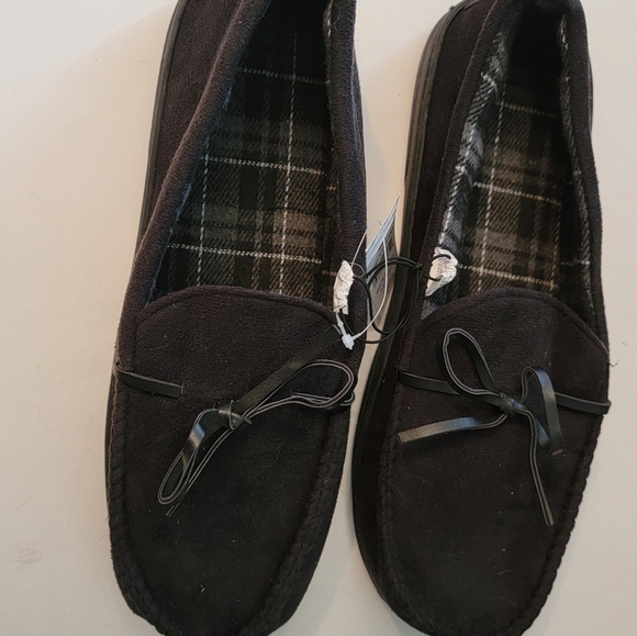 OT Revolution Men's Moccasin Style Slippers - Picture 2 of 4